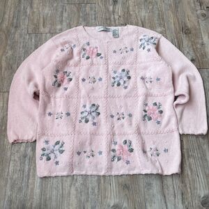Vintage Knit Sweater Grannycore Embroidered Medium Light Pink Soft Floral Cozy